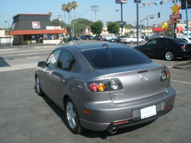 Mazda 3 2005 photo 1