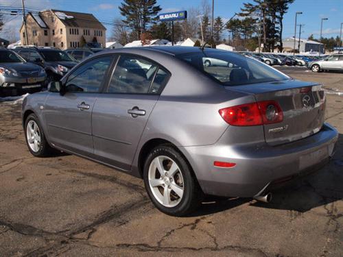Mazda 3 2006 photo 2