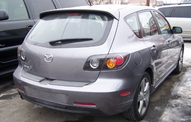 Mazda 3 2006 photo 2