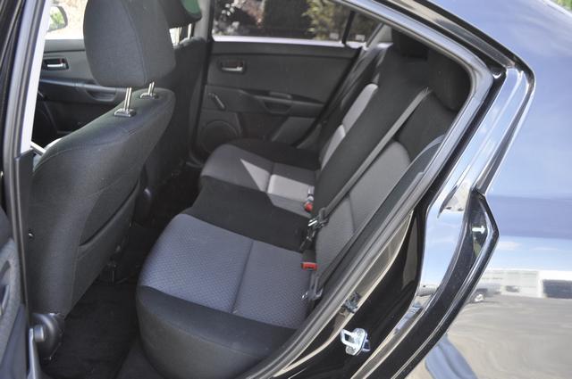 Mazda 3 Leather ROOF Sedan