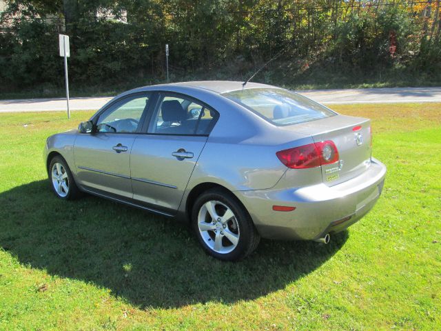 Mazda 3 2006 photo 1