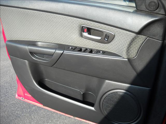 Mazda 3 2006 photo 4