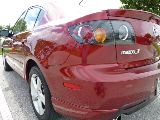Mazda 3 2006 photo 3