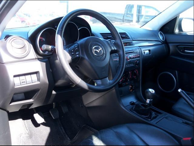 Mazda 3 2006 photo 2