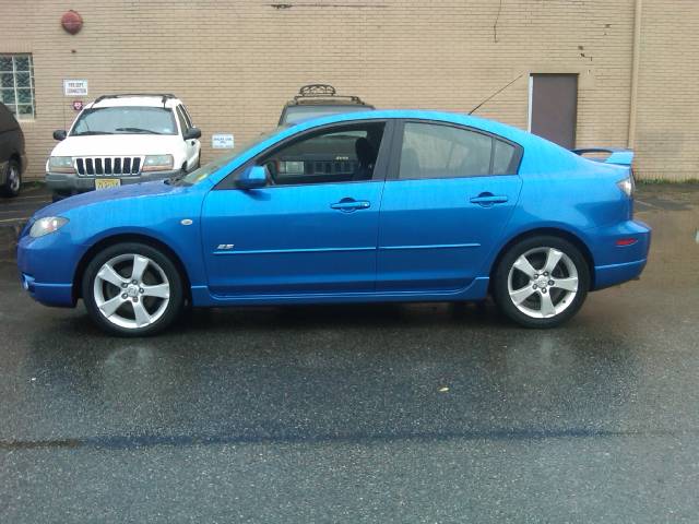 Mazda 3 XR Sedan