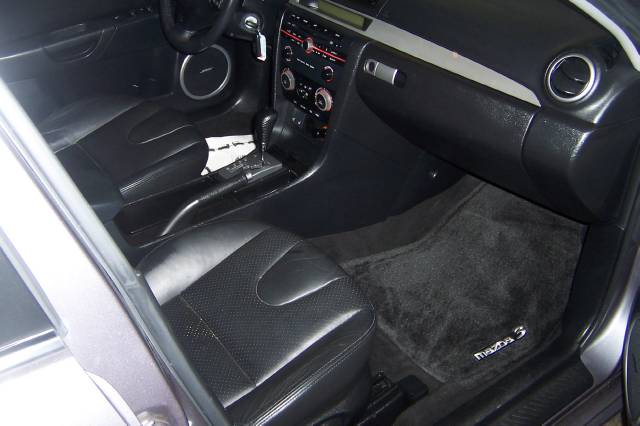Mazda 3 2006 photo 4