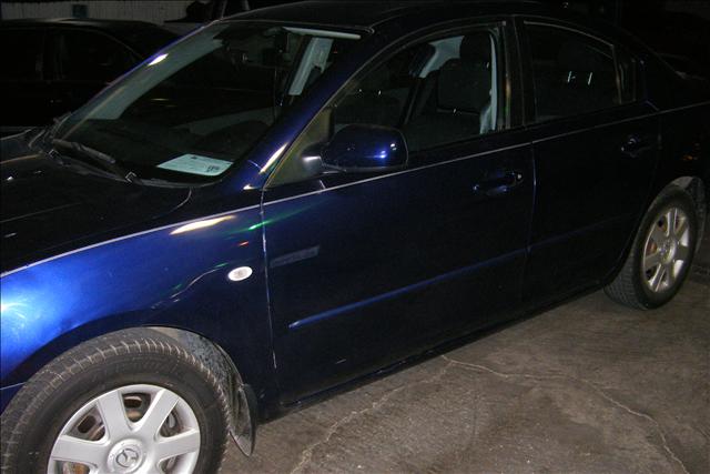Mazda 3 2006 photo 3