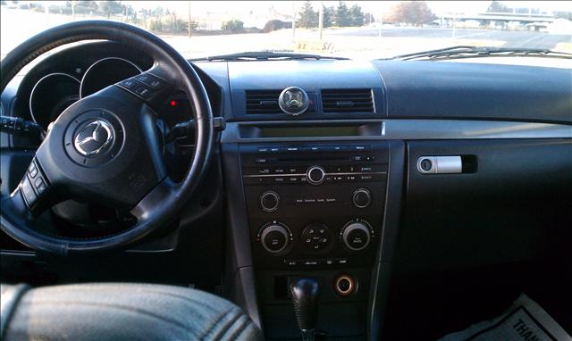 Mazda 3 2006 photo 2