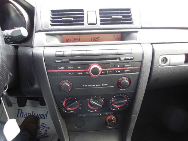 Mazda 3 2006 photo 3