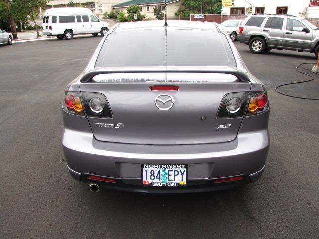 Mazda 3 2006 photo 1