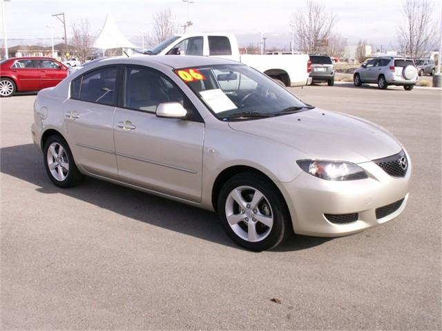 Mazda 3 2006 photo 2