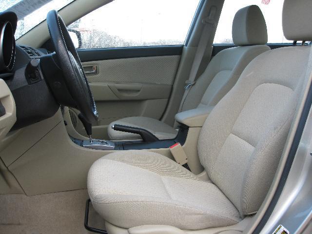 Mazda 3 2006 photo 4