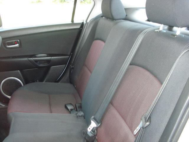 Mazda 3 2006 photo 3