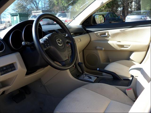Mazda 3 2006 photo 3