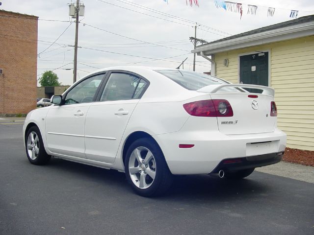 Mazda 3 2006 photo 3