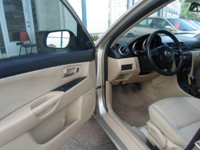Mazda 3 2007 photo 2