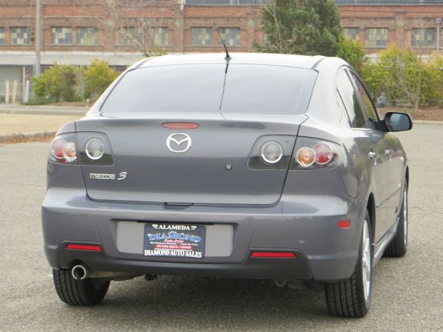 Mazda 3 2007 photo 2