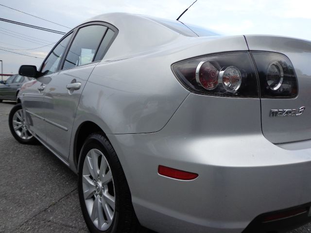 Mazda 3 2007 photo 2