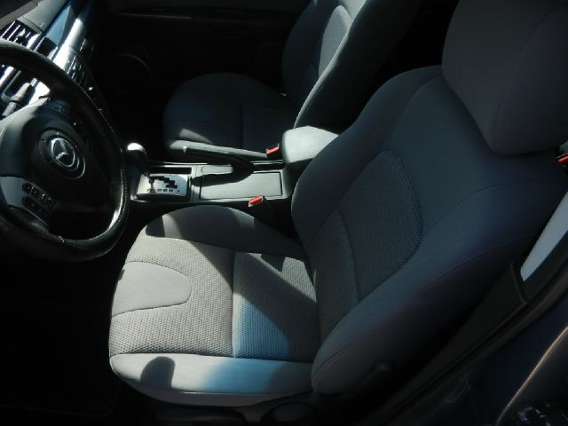 Mazda 3 2007 photo 2