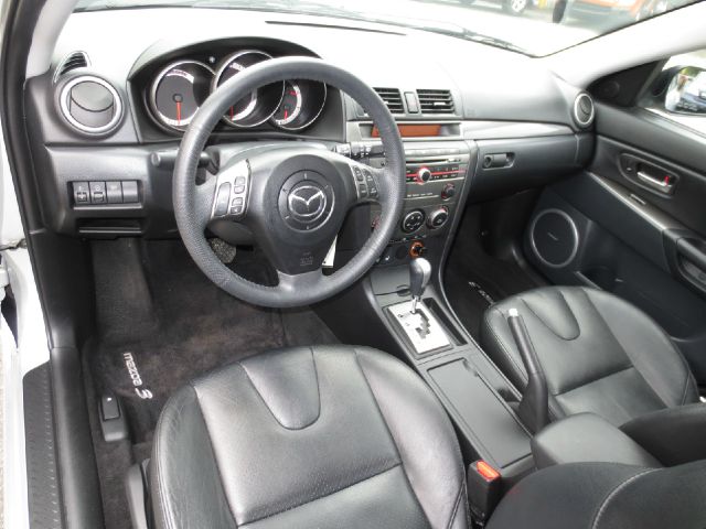 Mazda 3 2008 photo 2