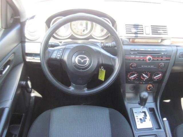 Mazda 3 2008 photo 2