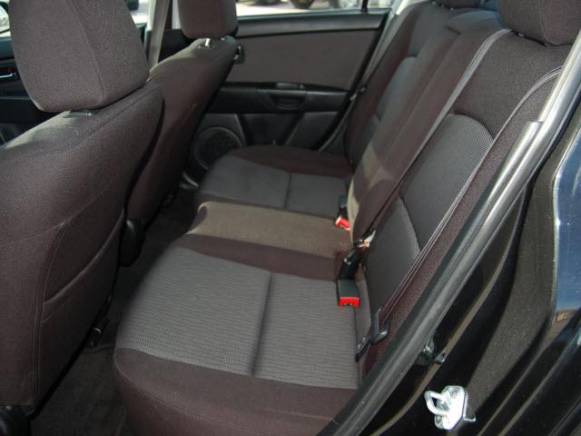 Mazda 3 2009 photo 2