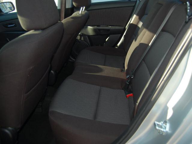 Mazda 3 2009 photo 3