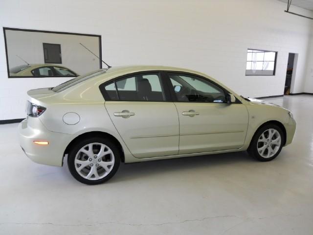 Mazda 3 2009 photo 1