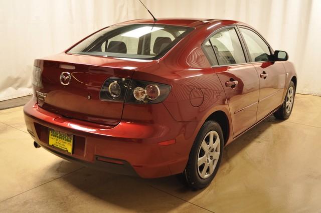 Mazda 3 2009 photo 1