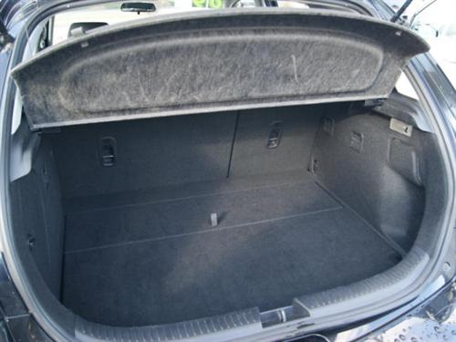 Mazda 3 2009 photo 3