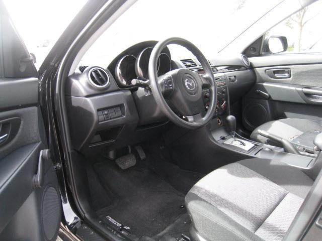 Mazda 3 2009 photo 2