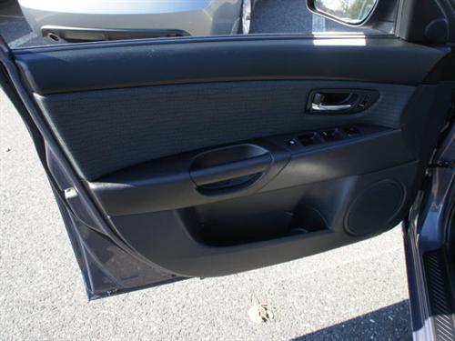 Mazda 3 2009 photo 4