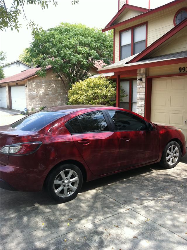 Mazda 3 2010 photo 2