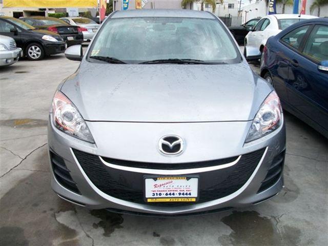 Mazda 3 2010 photo 1