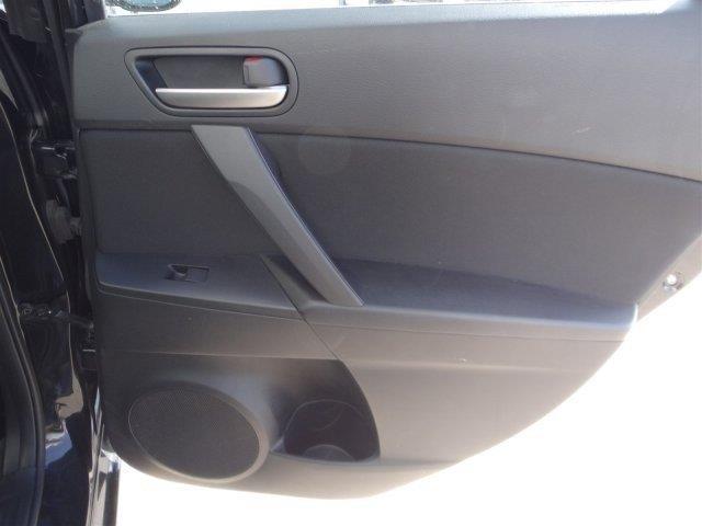 Mazda 3 2010 photo 1