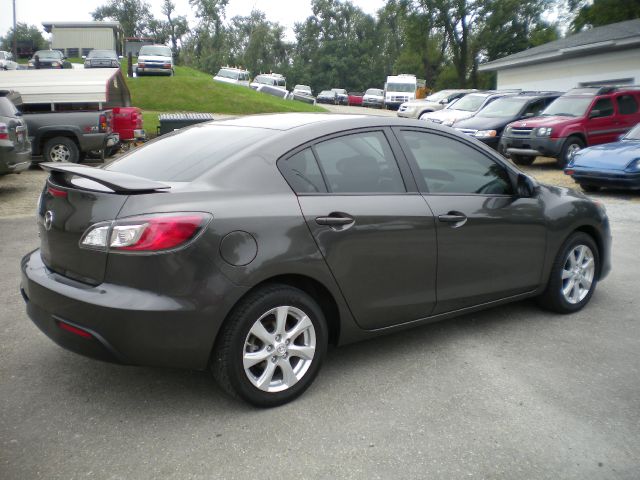 Mazda 3 2010 photo 1