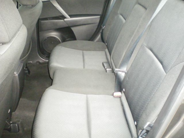 Mazda 3 2010 photo 2