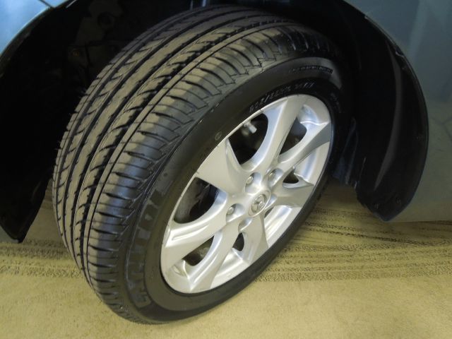 Mazda 3 2010 photo 12