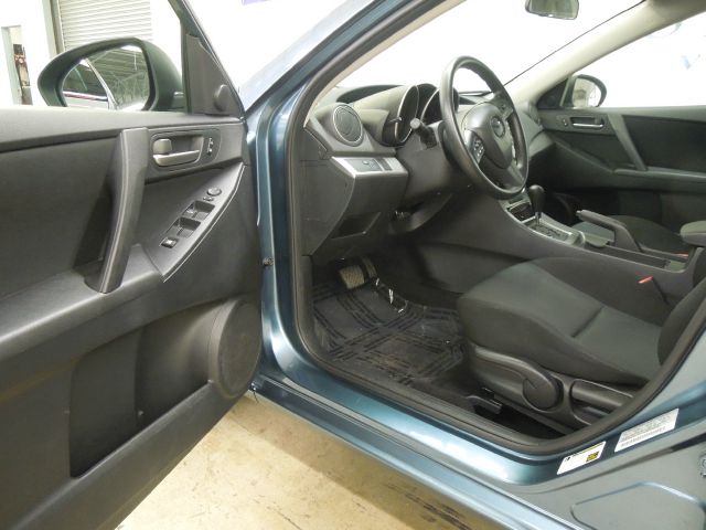 Mazda 3 2010 photo 19