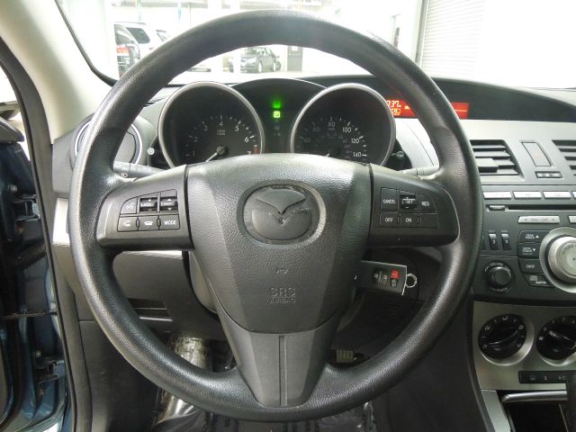 Mazda 3 2010 photo 26