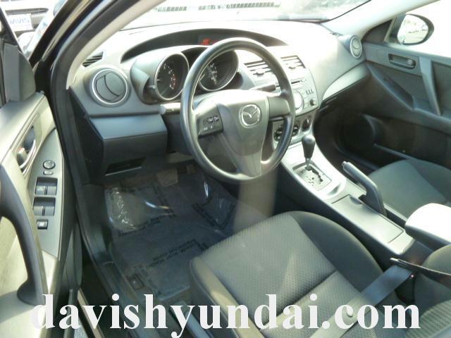 Mazda 3 2010 photo 2