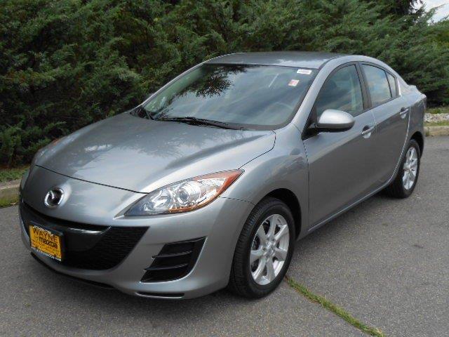 Mazda 3 2010 photo 1