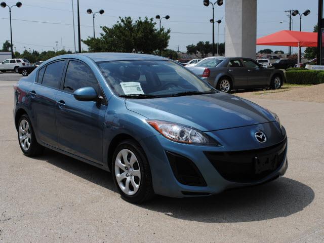 Mazda 3 2010 photo 1