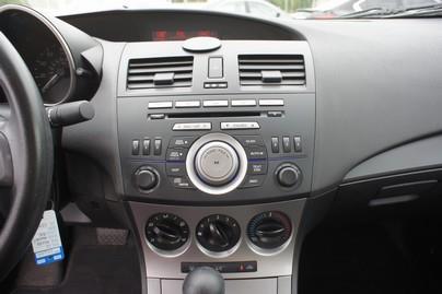 Mazda 3 2010 photo 2