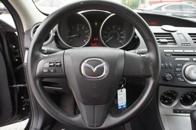 Mazda 3 2010 photo 8