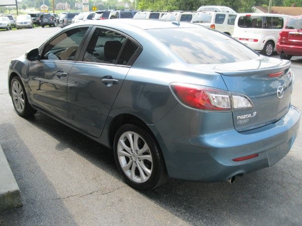 Mazda 3 2010 photo 3