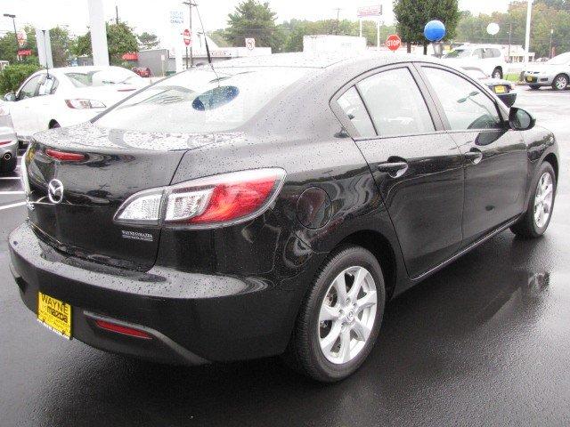 Mazda 3 2010 photo 4