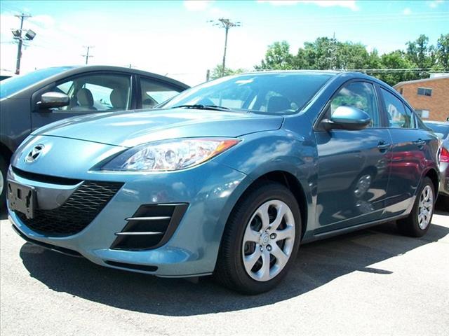 Mazda 3 2010 photo 2