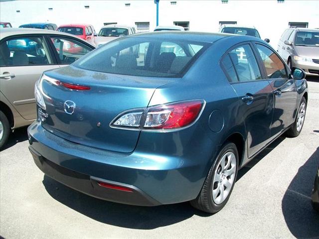 Mazda 3 2010 photo 3