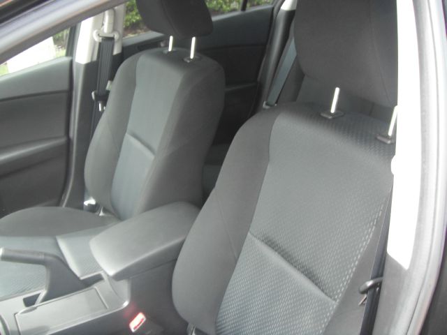 Mazda 3 2010 photo 12